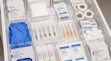 draw divider for Gauze, syringes, gloves, and alcohol pads